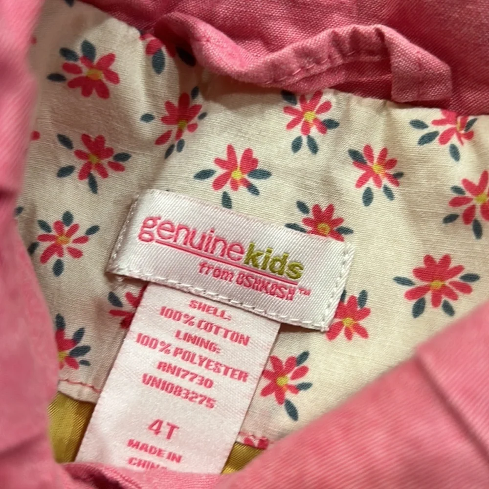 Oshkosh 4 t girl jacket good condition